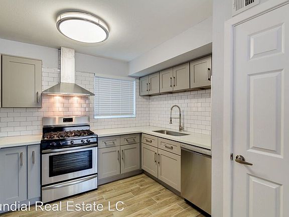 3rd image of 402 W Earll Dr APT 7