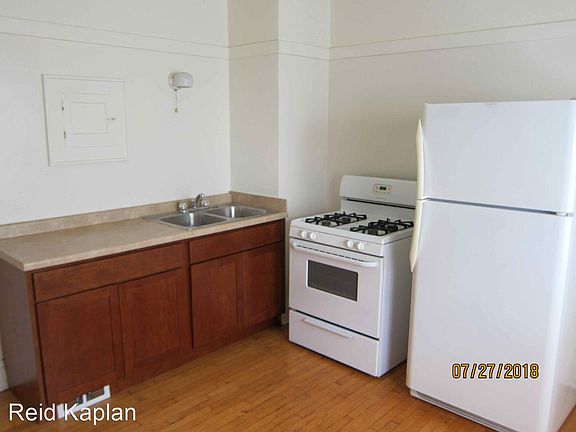 4th image of 3455 N Fratney St #3704146