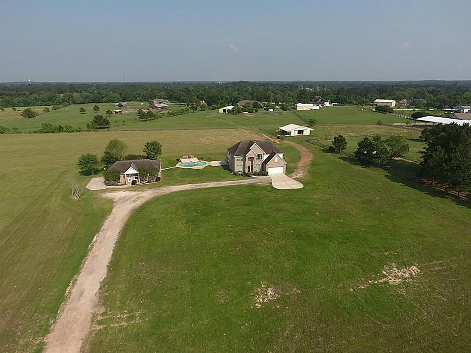1st image of 32218 River Park Dr