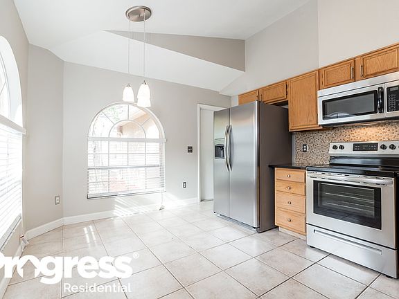5th image of 4619 Bridgeton Ln
