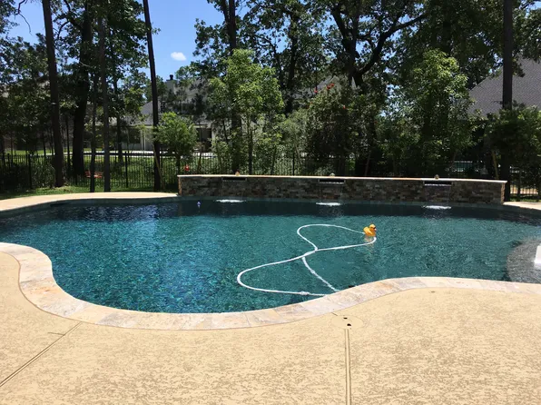 5450 Harvest Oak Landing Dr, Spring, TX 77386
