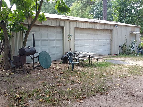 3rd image of 21661 Forest Grove Dr