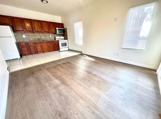 1252 E 25th St #1252, Los Angeles, CA 90011