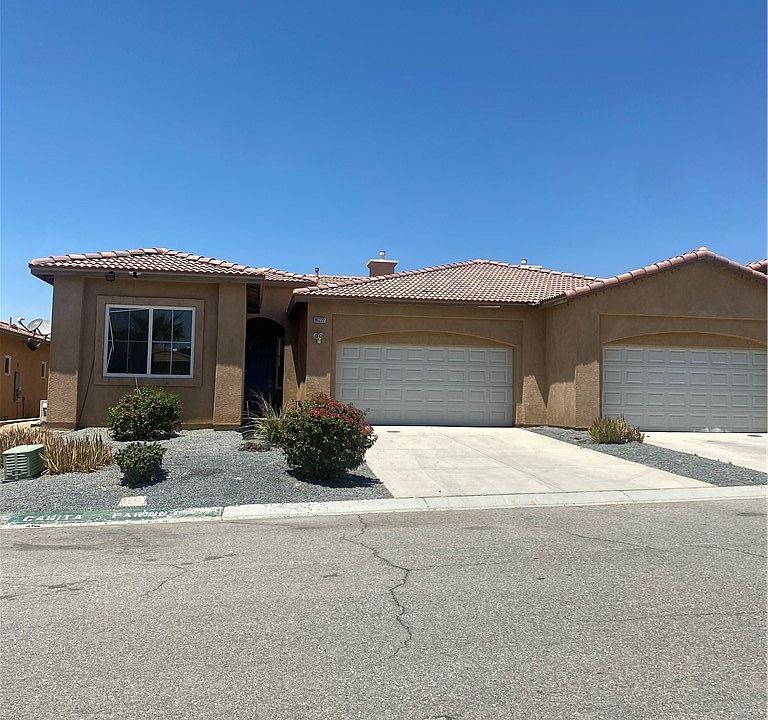 1st image of 86222 Grenache Ln