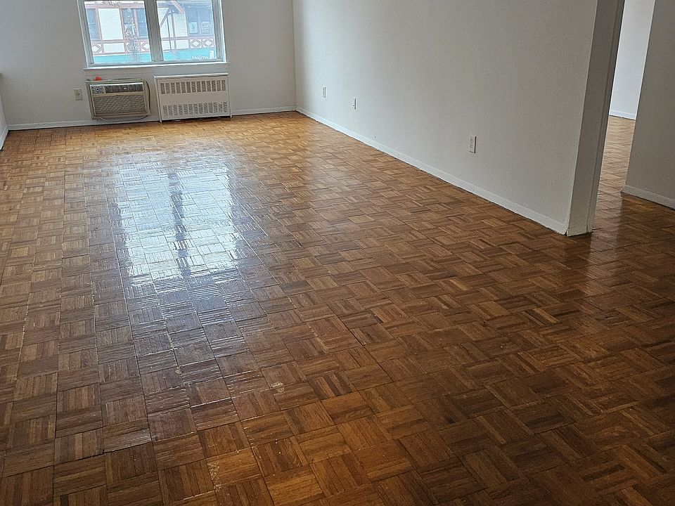 1st image of 44-30 Douglaston Pkwy #11-3J