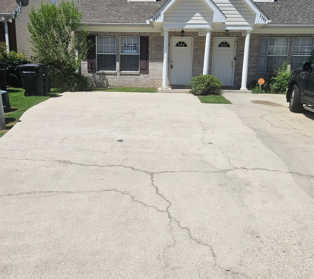 3397 Sawtooth Dr — Photo 2