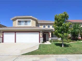 6814 Regal Park Dr, Fontana, CA 92336