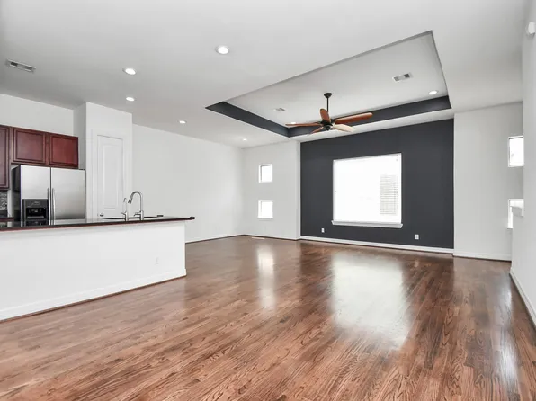 3900 Center St, Houston, TX 77007