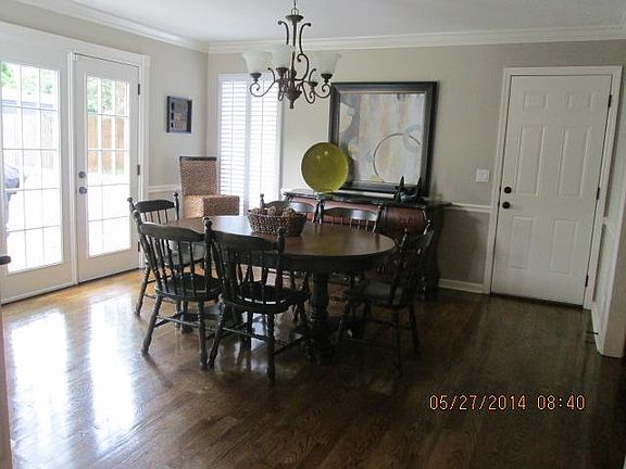 4th image of 2406 Creekhill Ave