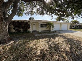 1116 Rushmore Dr, Holiday, FL 34690