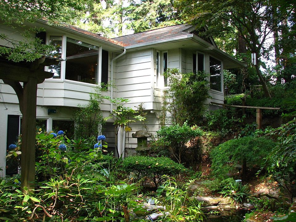 rear of house from lower 