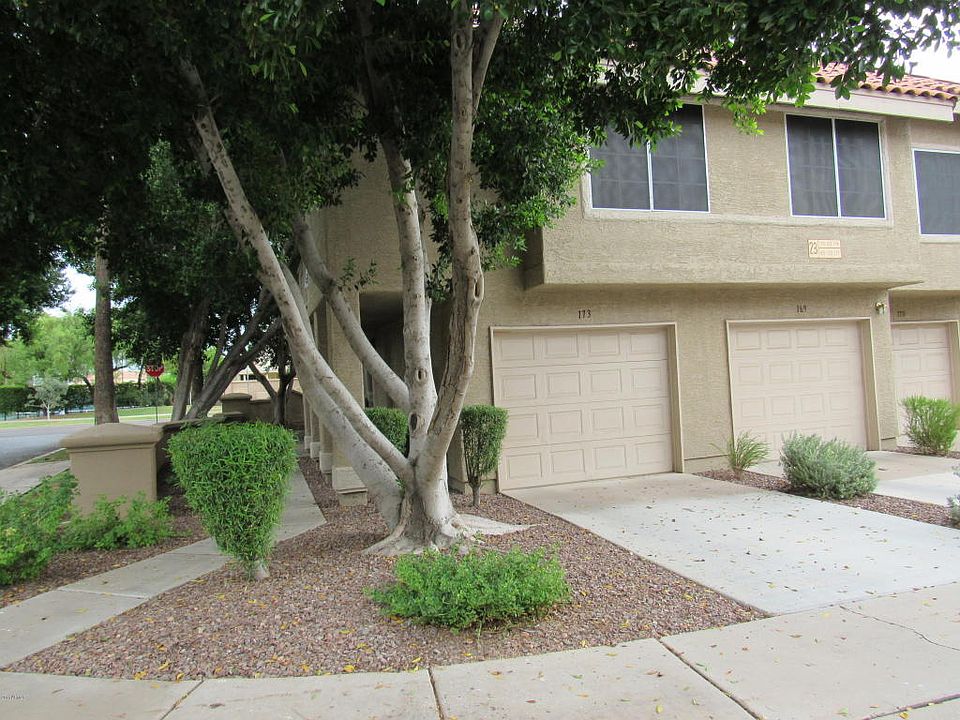 1st image of 1633 E Lakeside Dr Unit 173