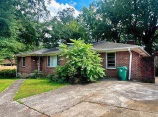 1315 Snapfinger Rd, Decatur, GA 30032