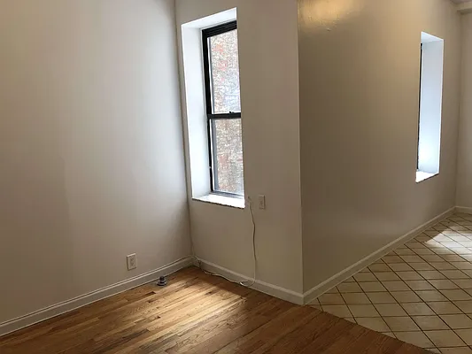 Rented by GreenVill Real Estate LLC | media 20