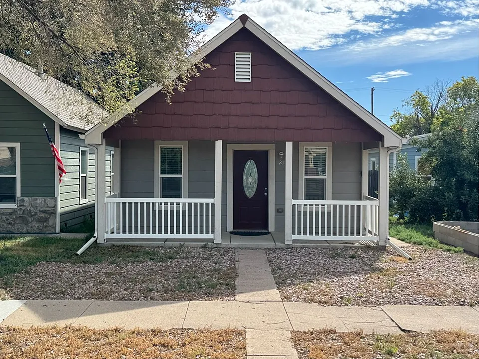 21 Elm Ave