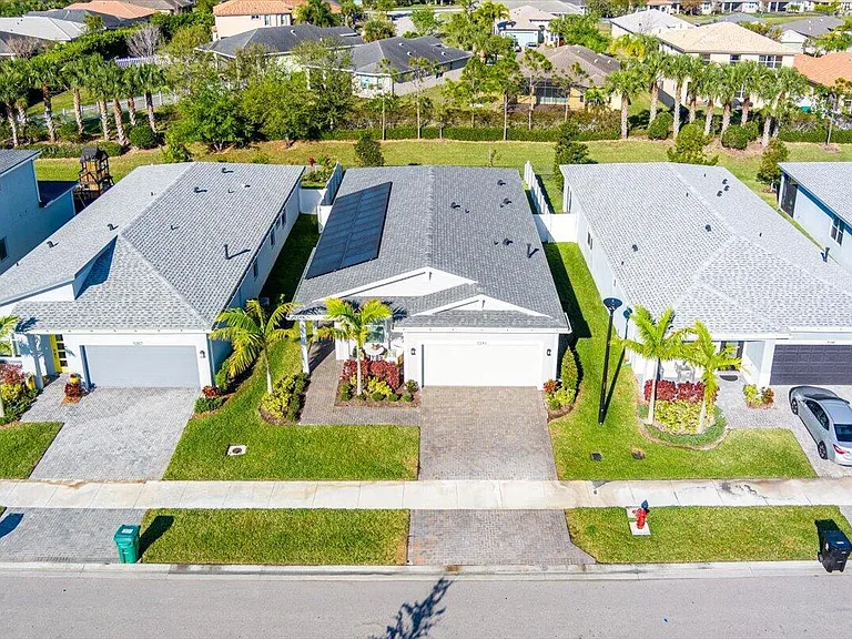 11349 SW Lyra Dr — Photo 8