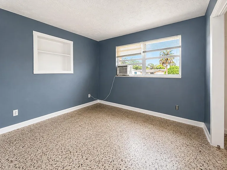 503 SE Flamingo Ave — Photo 7