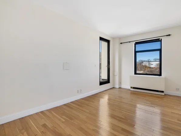 3536 Cambridge Avenue image 15 of 16