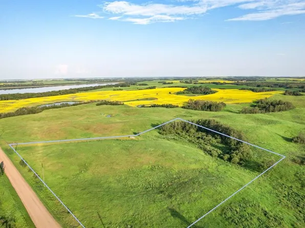 21531A Township Road 432, Camrose County, AB T0B 1M0