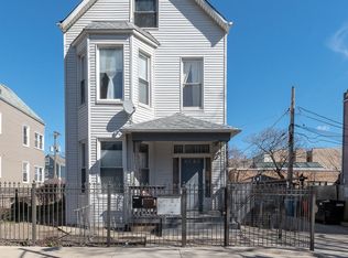 3614 W George St #F1, Chicago, IL 60618