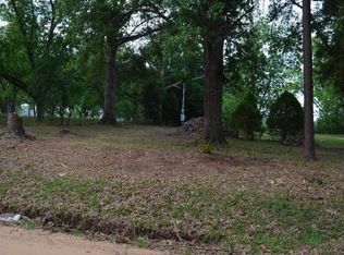 153 Snowden Rd, Fitzgerald, GA 31750