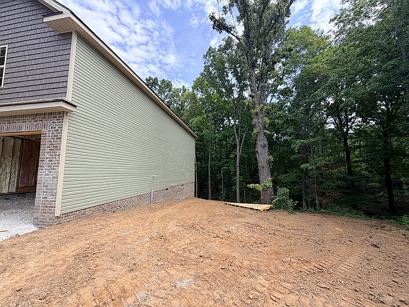 3rd image of 4447 Baggett Hollow Rd