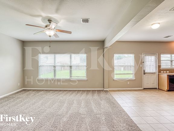 5th image of 8911 Durham Manor Ln