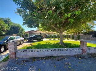 3829 Tumbleweed Ave, Paradise, NV 89121