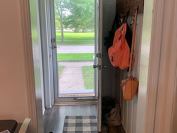 foyer area for coats/ shoes