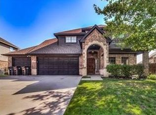 9336 Tierra Verde Dr, Fort Worth, TX 76177