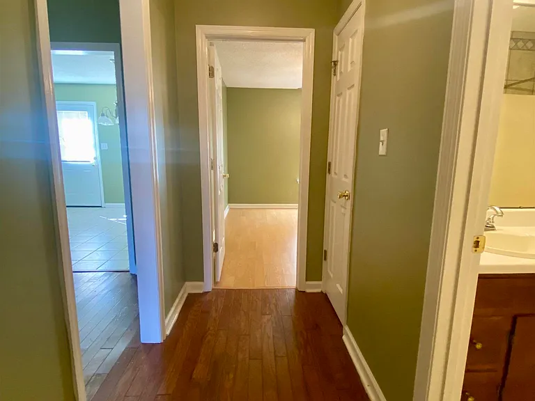 242 Comet Dr — Photo 23