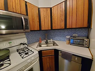 Rented by Brown Harris Stevens