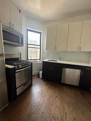 Rented by BRICK & GALO REALTY CORP | media 2