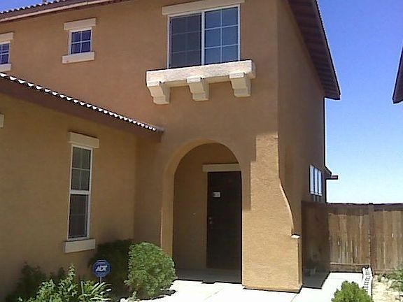 2nd image of 14396 Moon Valley St
