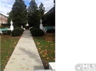 293 Spring St, Red Bank, NJ 07701