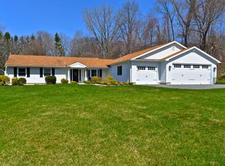 32 Hawley Road Ext, Danbury, CT 06811