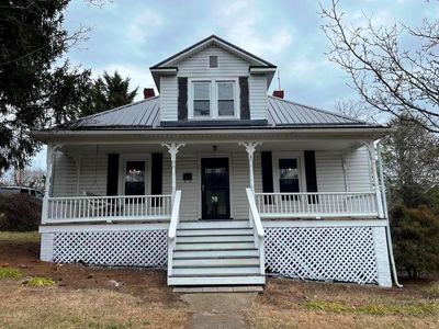 690 N 4th St, Wytheville, VA, 24382