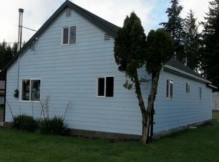 81 Johnson Rd, Forks, WA 98331