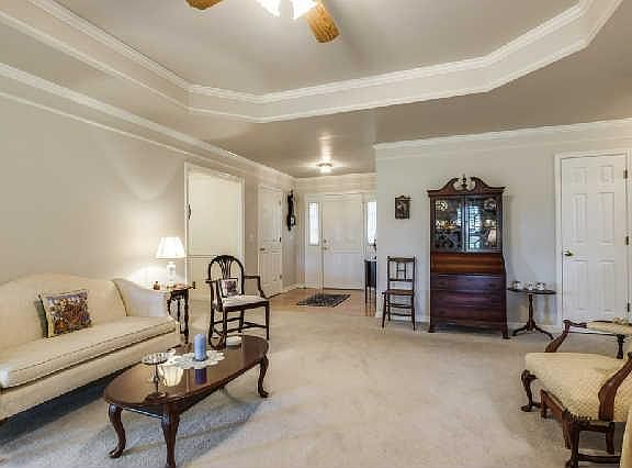 5th image of 1628 Birchwood Cir