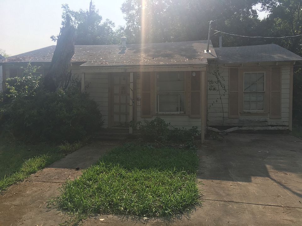1st image of 1000 Bradley Ave
