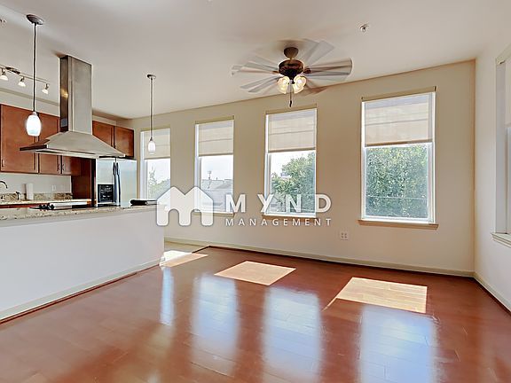 3rd image of 505 Jackson Hill St APT 302