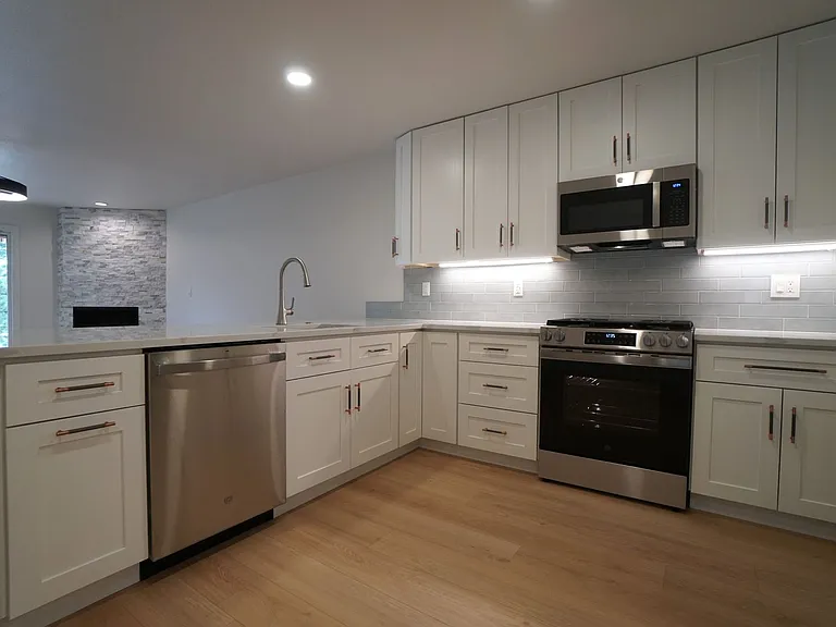 3710 Camels Ridge Ln — Photo 8