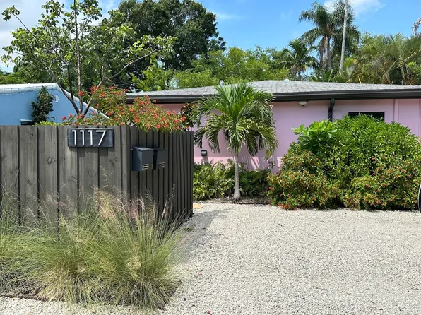 1117 NW 17th Way, Fort Lauderdale, FL 33304