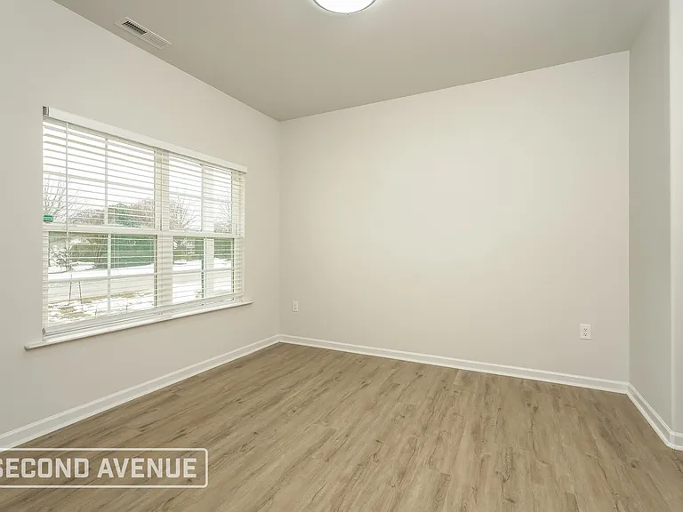 486 Everidge Rd — Photo 8