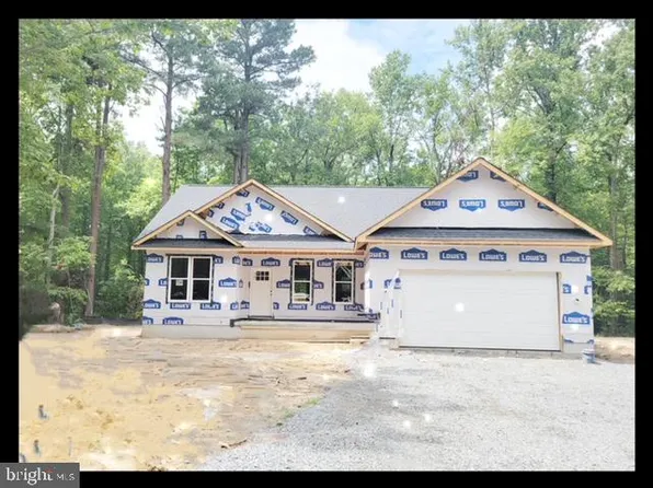 757 Cabin Point, Montross, VA 22520