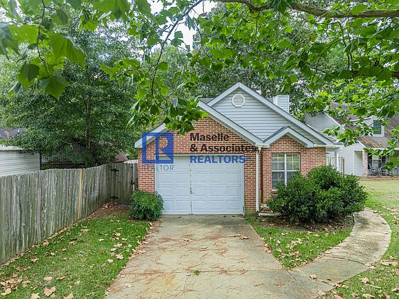5th image of 2012 Red Oak Dr