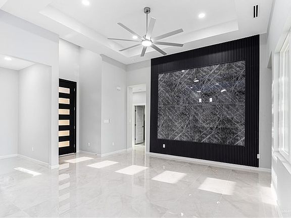 3rd image of 5704 N Gira Del Sol St