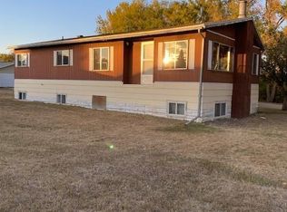 1909 9th Ave W, Williston, ND 58801