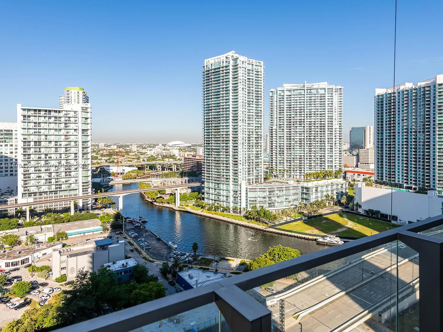 1 bed, 810 sqft, $4,700 — Photo 3