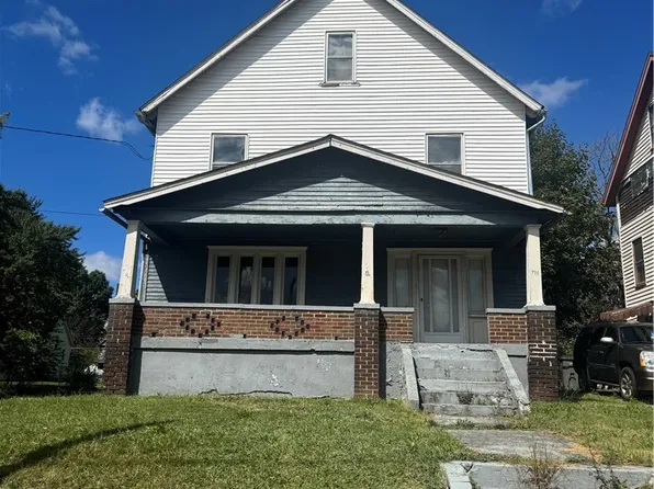 794 Fairgreen Ave, Youngstown, OH 44510